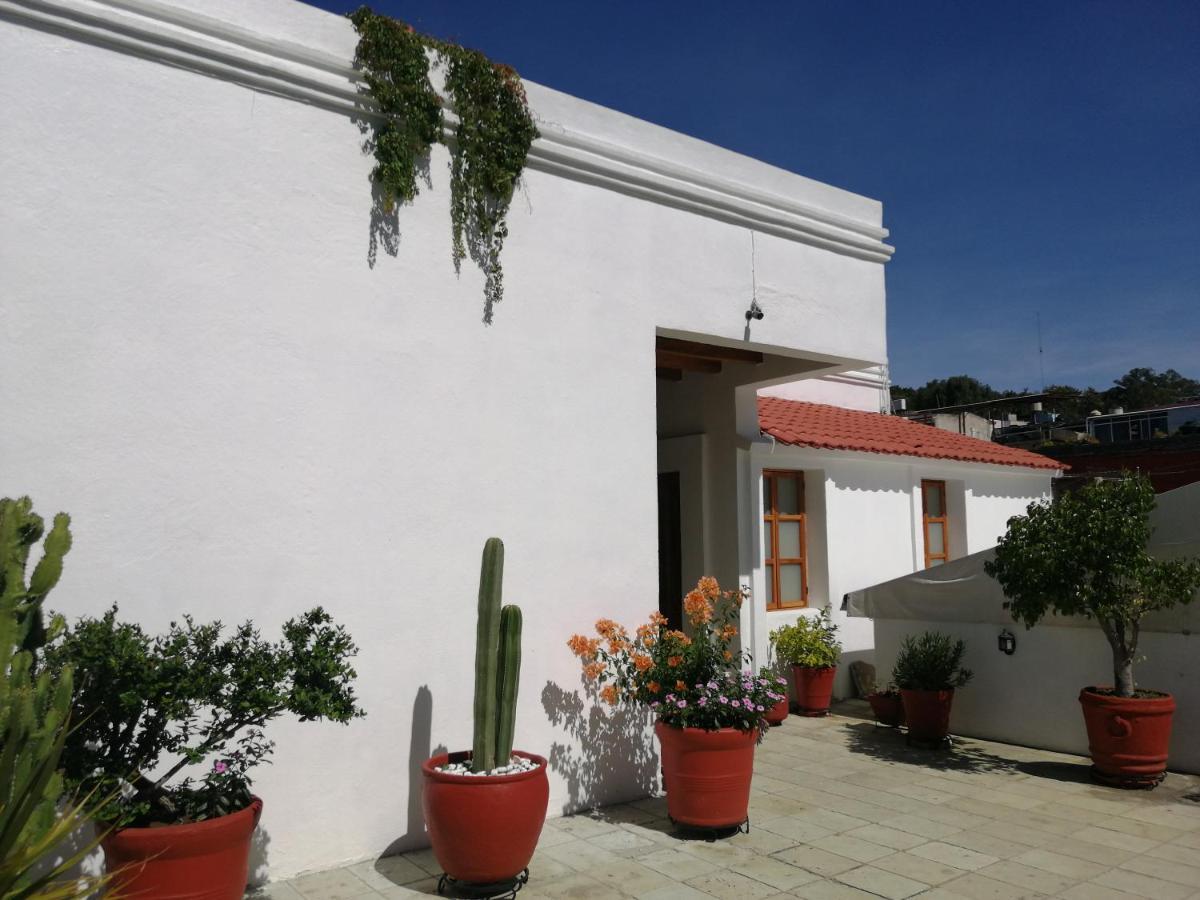 โฮเต็ล ไอทาน่า Hotel Oaxaca ภายนอก รูปภาพ