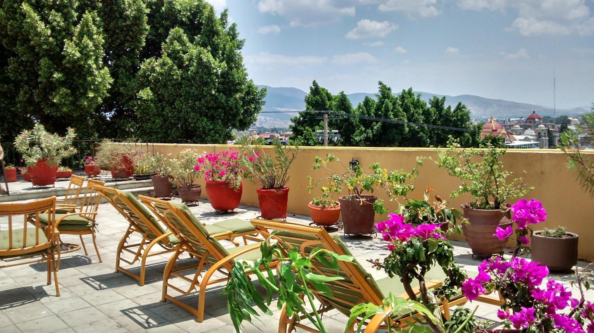 โฮเต็ล ไอทาน่า Hotel Oaxaca ภายนอก รูปภาพ